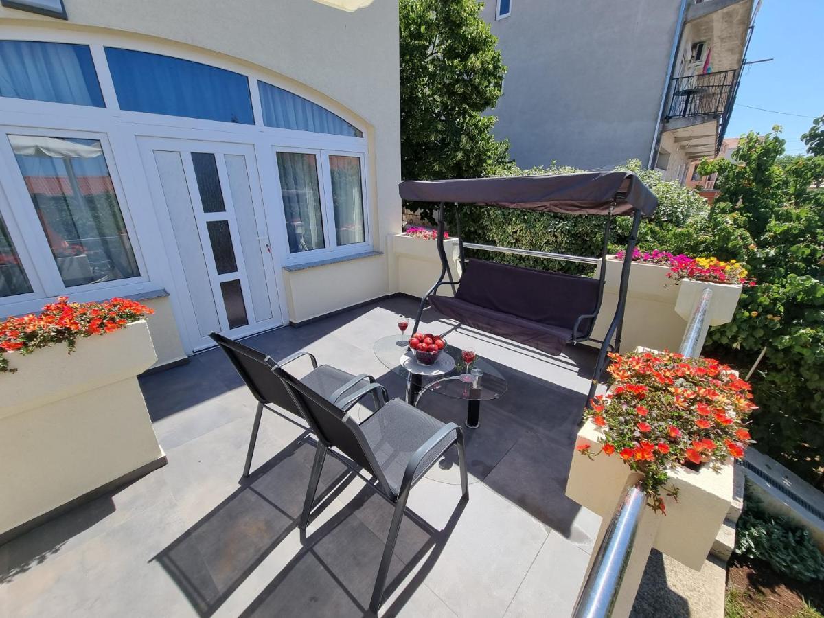 Apartman Lovre Задар Экстерьер фото