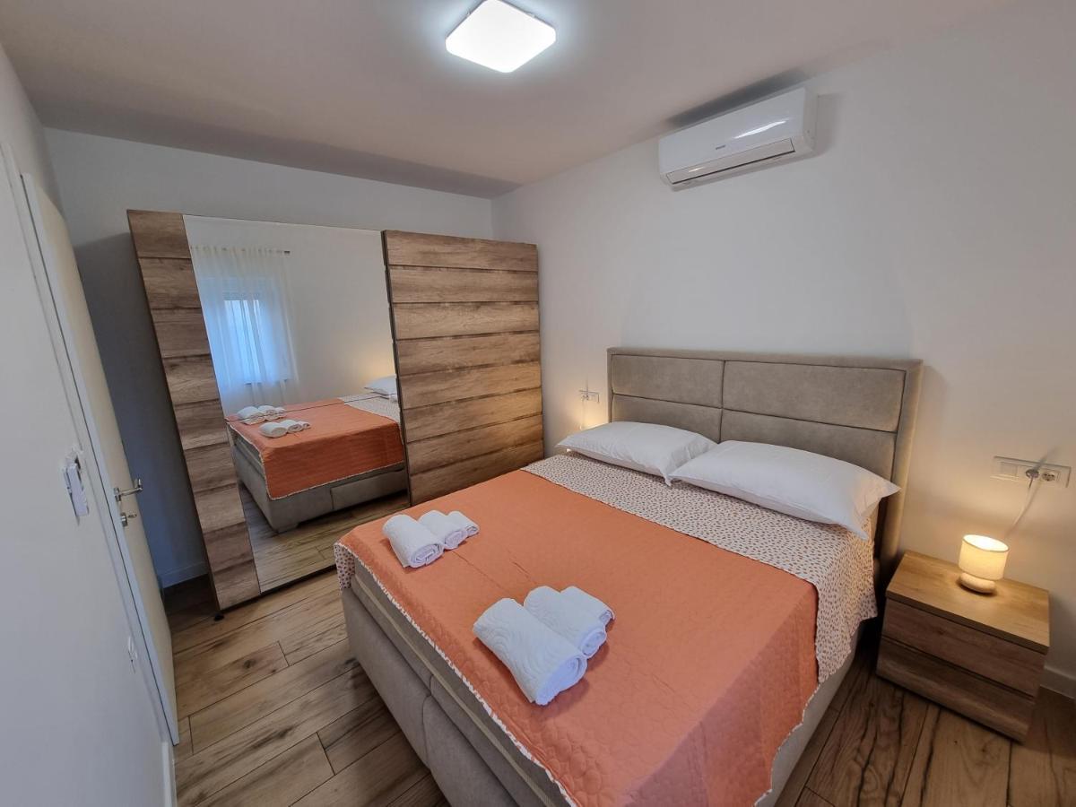 Apartman Lovre Задар Экстерьер фото