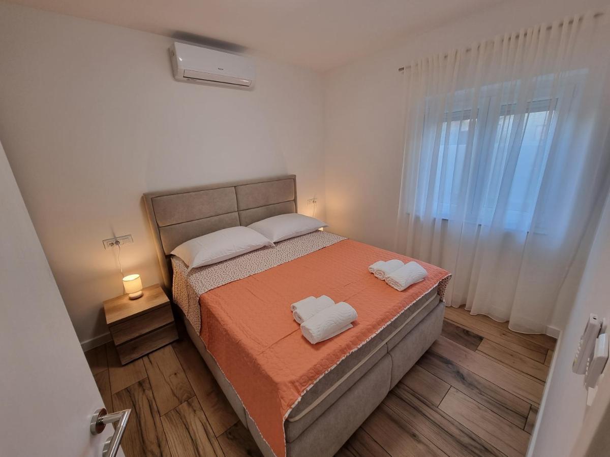 Apartman Lovre Задар Экстерьер фото