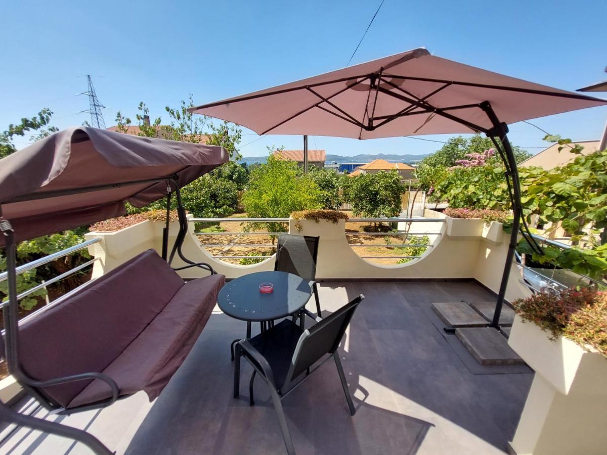 Apartman Lovre Задар Экстерьер фото